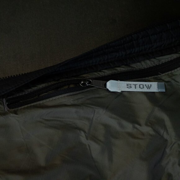 L.L. Bean Ultralight 850 Down Hooded Coat - Picture 8 of 9